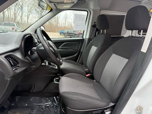 Used 2022 RAM ProMaster City Tradesman image 16