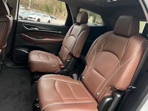 Used 2021 Buick Enclave Avenir w/ Avenir Technology Package AWD/4WD image 23