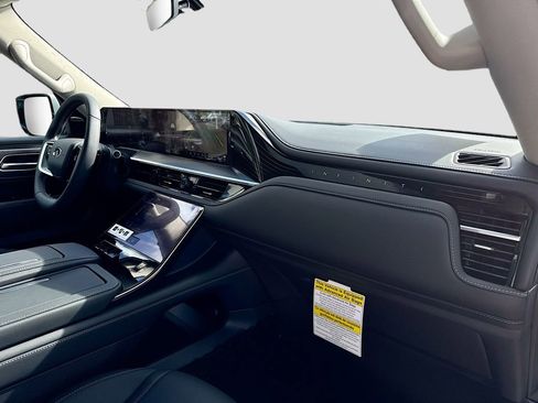 New 2026 INFINITI QX80 Pure w/ Cargo Package RWD image 32