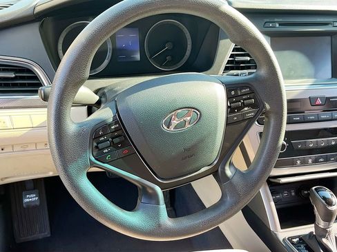 Used 2016 Hyundai Sonata Sport FWD image 11
