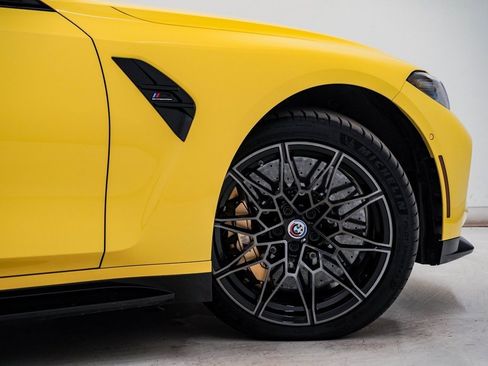 Used 2023 BMW M3 Competition w/ M Carbon Exterior Package image 16