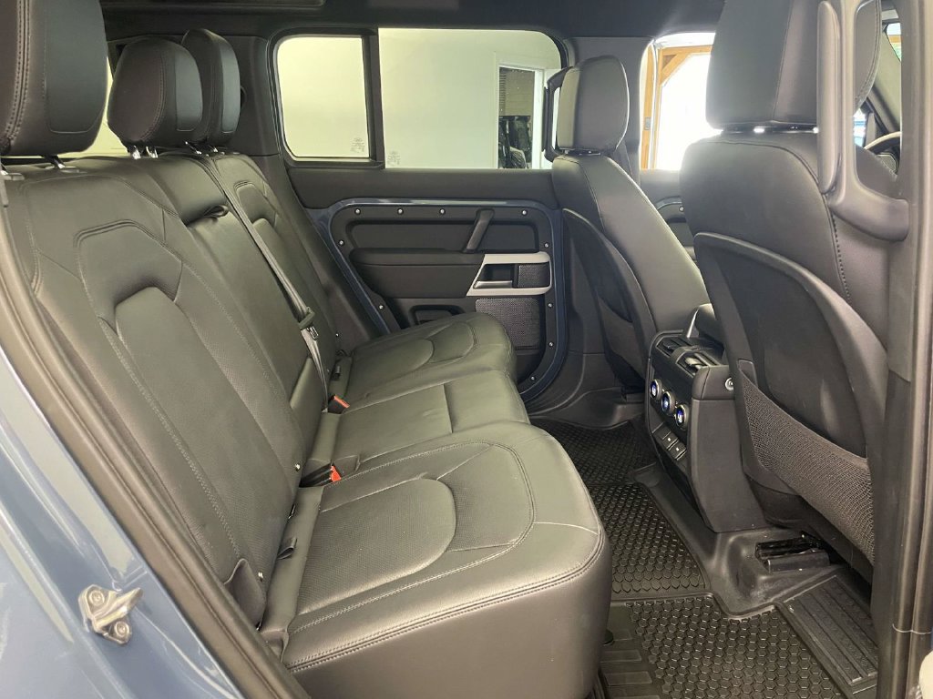 Used 2024 Land Rover Defender 110 S AWD/4WD image 17