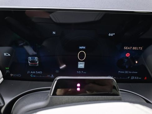 New 2026 Lincoln Aviator AWD w/ Jet Appearance Package image 26