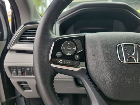 Used 2018 Honda Odyssey Elite image 27