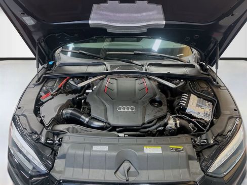 Used 2025 Audi S5 Premium Plus AWD/4WD image 32