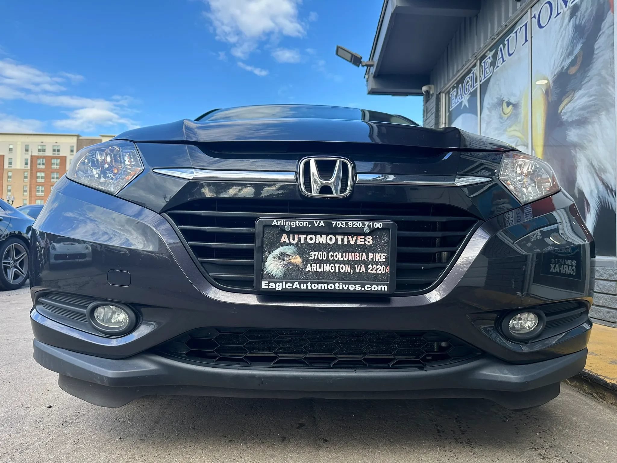 Used 2017 Honda HR-V EX image 8