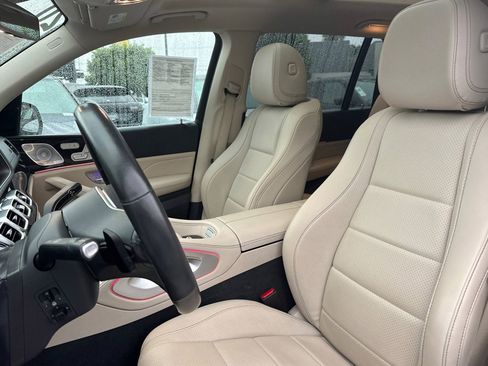 Used 2020 Mercedes-Benz GLS 450 4MATIC image 6