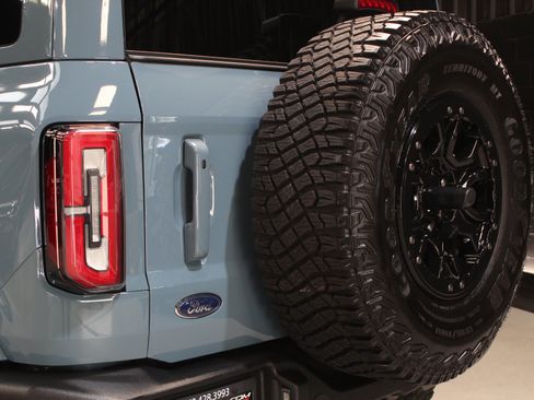 Used 2023 Ford Bronco Wildtrak AWD/4WD image 23