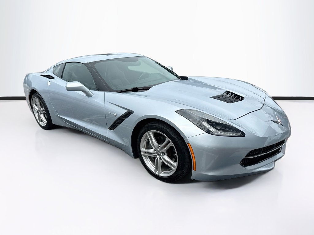 Used 2017 Chevrolet Corvette Stingray Coupe w/ 1LT RWD image 1