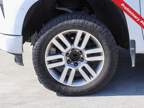 Used 2022 Chevrolet Silverado 1500 Custom RWD image 11