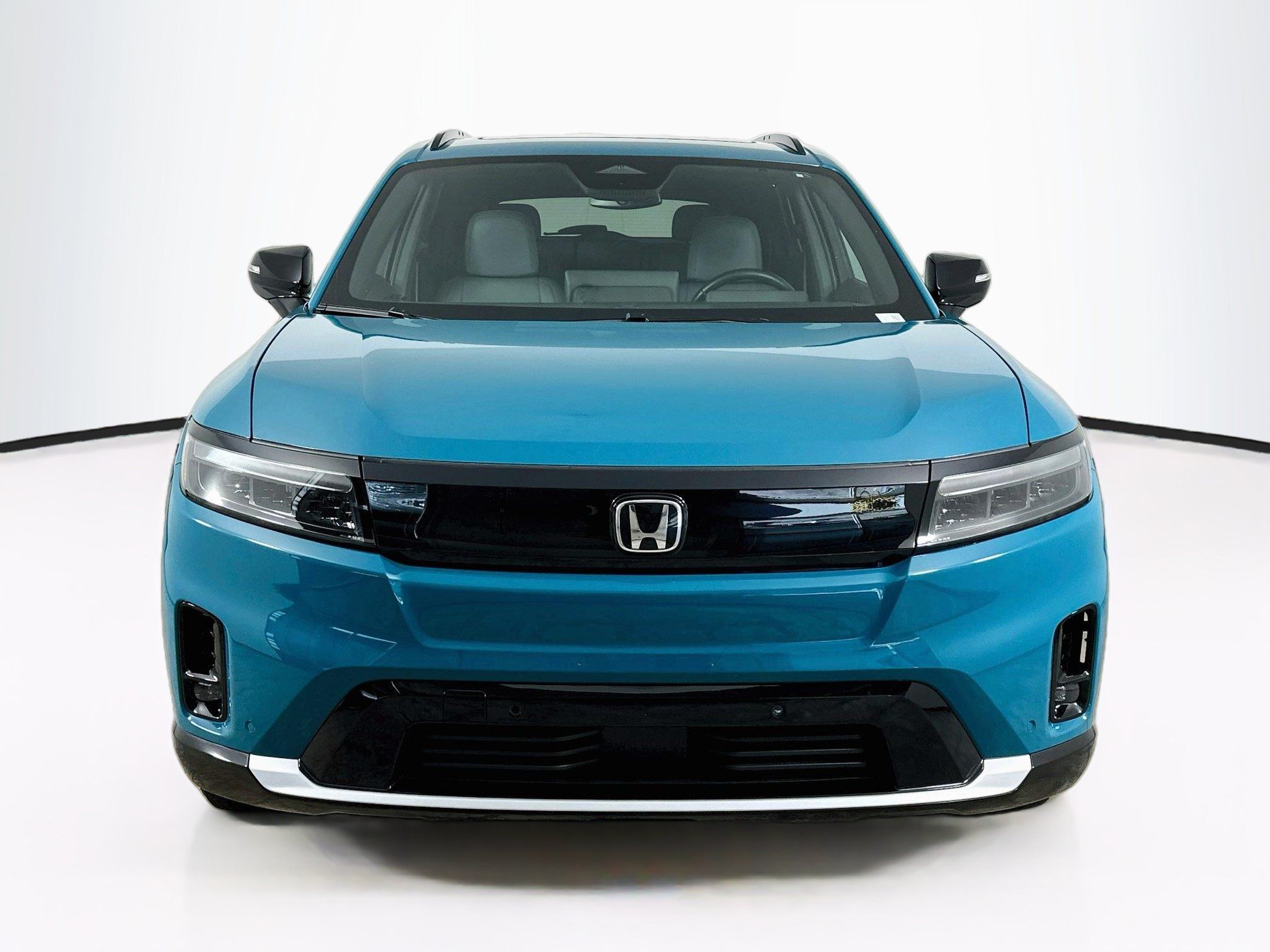 Used 2025 Honda Prologue Touring image 2