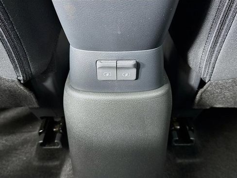 Certified 2025 Nissan Kicks Play S image 24