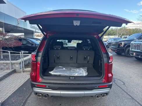 New 2026 GMC Acadia Elevation image 29