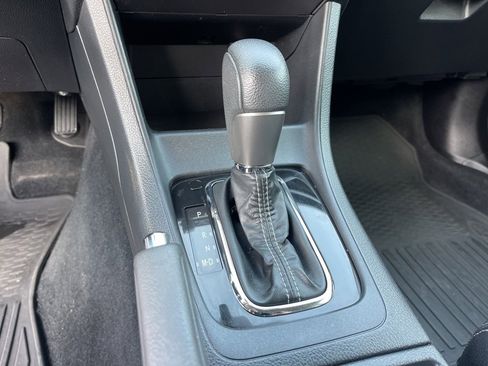 Used 2015 Subaru Impreza 2.0i Sport Limited image 14