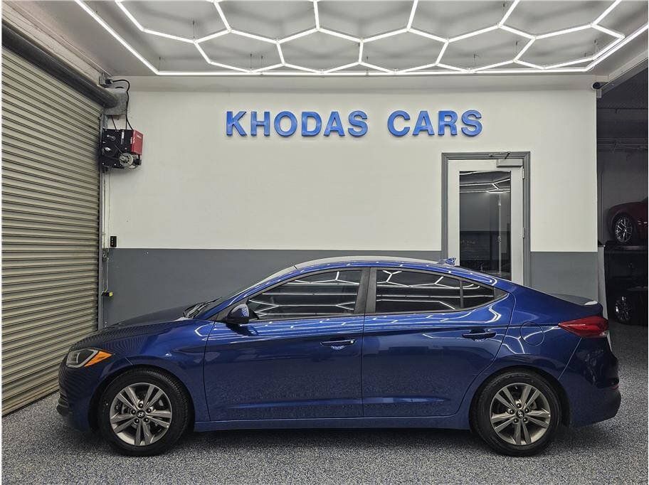 Used 2018 Hyundai Elantra SEL FWD image 1