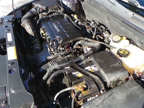 Used 2014 Chevrolet Cruze LT image 30