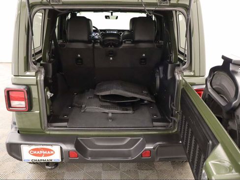 Used 2021 Jeep Wrangler Unlimited Sahara image 20