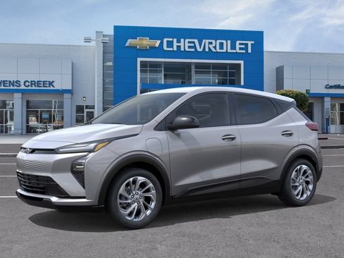 New 2027 Chevrolet Bolt LT w/ Comfort Package FWD image 27