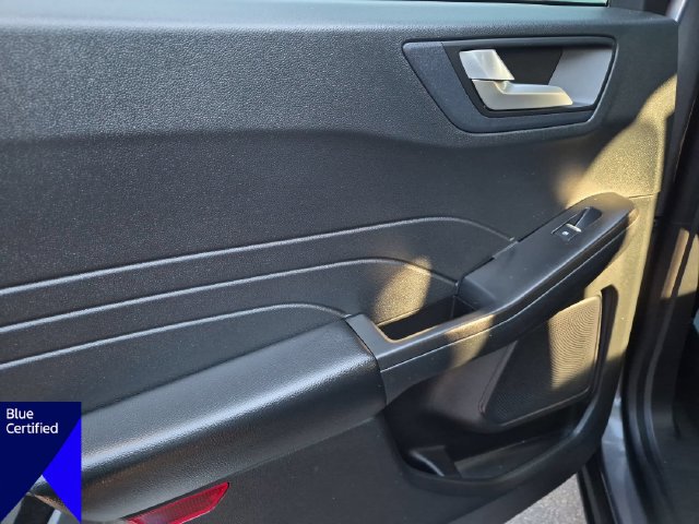 Used 2021 Ford Escape SE w/ SE Sport Appearance Package FWD image 28