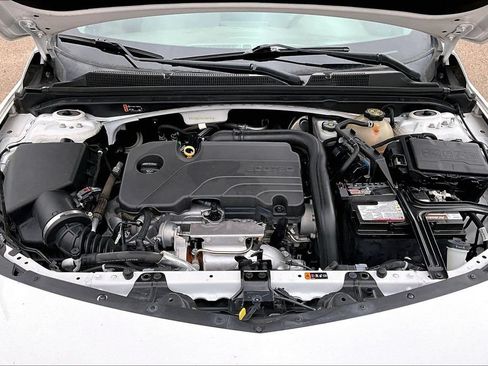 Used 2020 Chevrolet Malibu LT FWD image 29