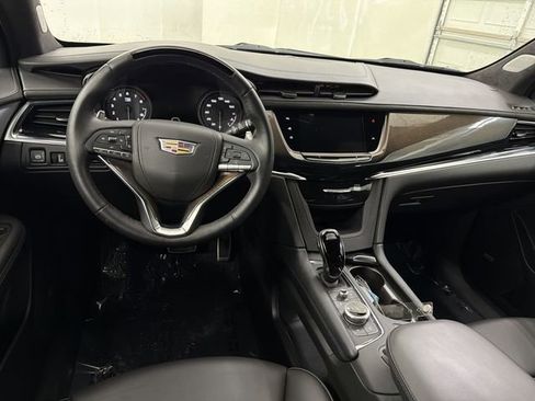 Certified 2025 Cadillac XT6 Sport w/ Platinum Package image 22