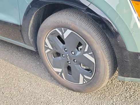 Used 2025 Kia Niro Wind image 4