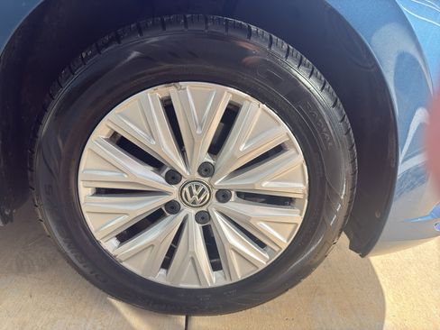 Used 2019 Volkswagen Jetta S image 17