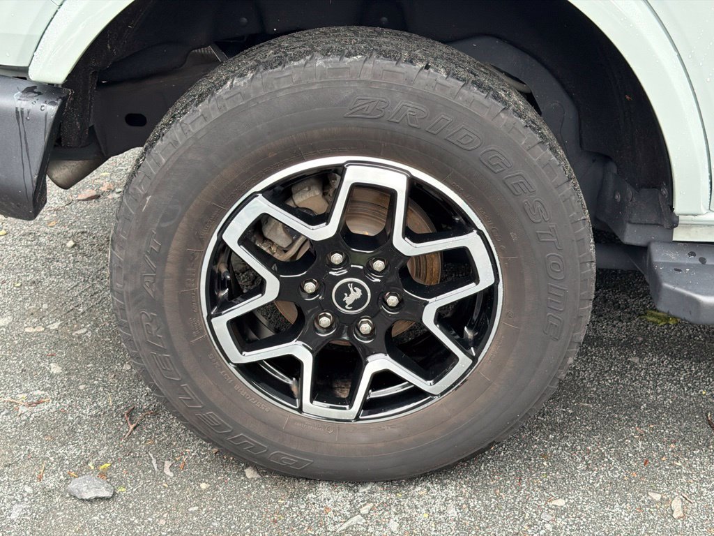 Used 2024 Ford Bronco Outer Banks AWD/4WD image 9