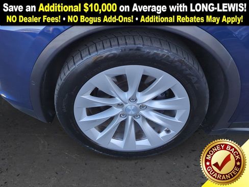 Used 2018 Tesla Model X 75D image 13