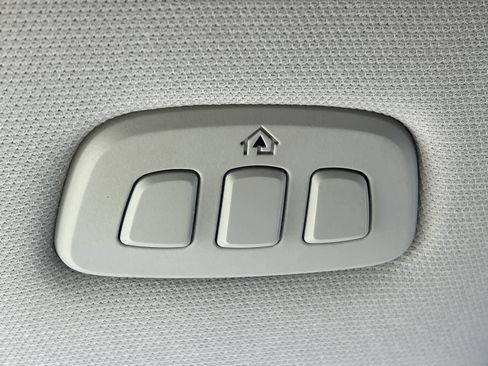 Used 2023 Ford Explorer Limited w/ Equipment Group 301A image 55