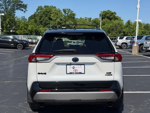 Used 2024 Toyota RAV4 XSE w/ Weather Package AWD/4WD image 7