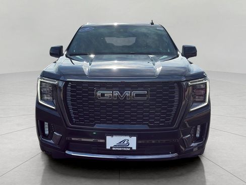 Used 2023 GMC Yukon Denali Ultimate AWD/4WD image 8