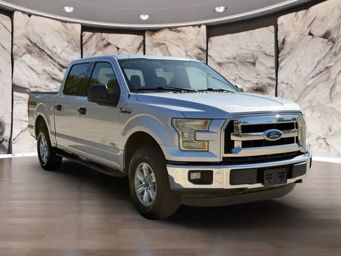 Used 2016 Ford F150 XLT w/ Trailer Tow Package AWD/4WD image 8
