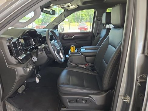 Used 2026 GMC Sierra 1500 SLT AWD/4WD image 7