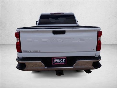 Used 2023 Chevrolet Silverado 2500 LT w/ Convenience Package AWD/4WD image 3