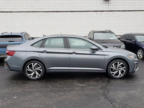 New 2026 Volkswagen Jetta SEL FWD image 2