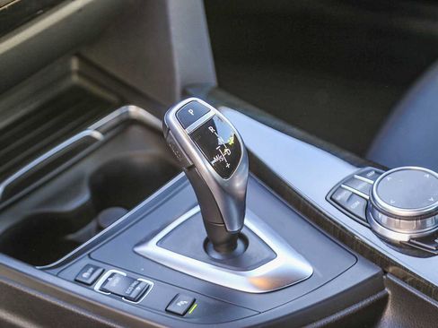 Used 2019 BMW 430i Coupe w/ Convenience Package image 16