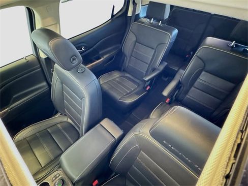 Used 2020 GMC Acadia Denali w/ Denali Ultimate Package image 23