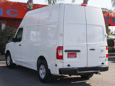 Used 2018 Nissan NV 2500 SV w/ Navigation Package image 6