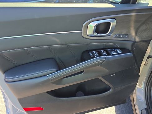 New 2026 Kia Sorento SX Prestige image 21