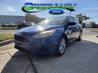 Used 2018 Ford Focus SE image 1