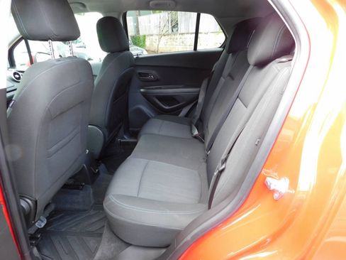 Used 2015 Chevrolet Trax LT w/ LPO, Protection Package AWD/4WD image 6