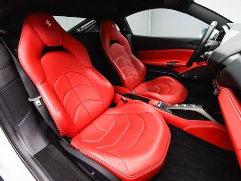 Used 2016 Ferrari 488 GTB image 15