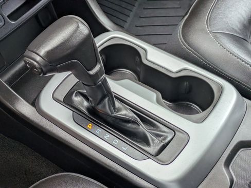 Used 2018 Chevrolet Colorado ZR2 AWD/4WD image 22