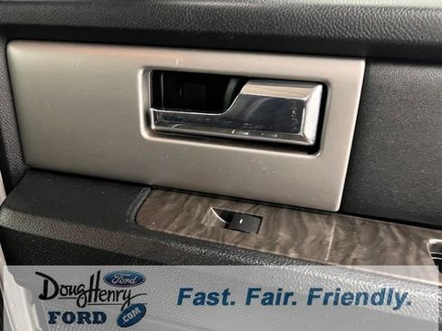 Used 2017 Ford Expedition EL Limited RWD image 31