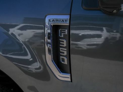 Used 2018 Ford F350 Lariat w/ Chrome Package AWD/4WD image 18