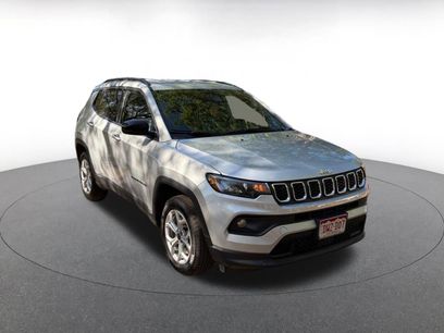 Used 2025 Jeep Compass Latitude