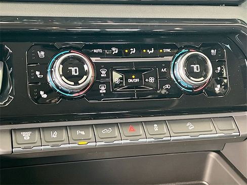 New 2026 GMC Sierra 2500 AT4 w/ AT4 Premium Plus Package image 11