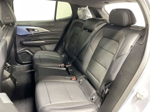 New 2026 Chevrolet Equinox EV LT image 23