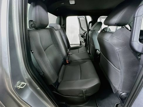 Used 2024 Toyota Tacoma SR5 AWD/4WD image 12